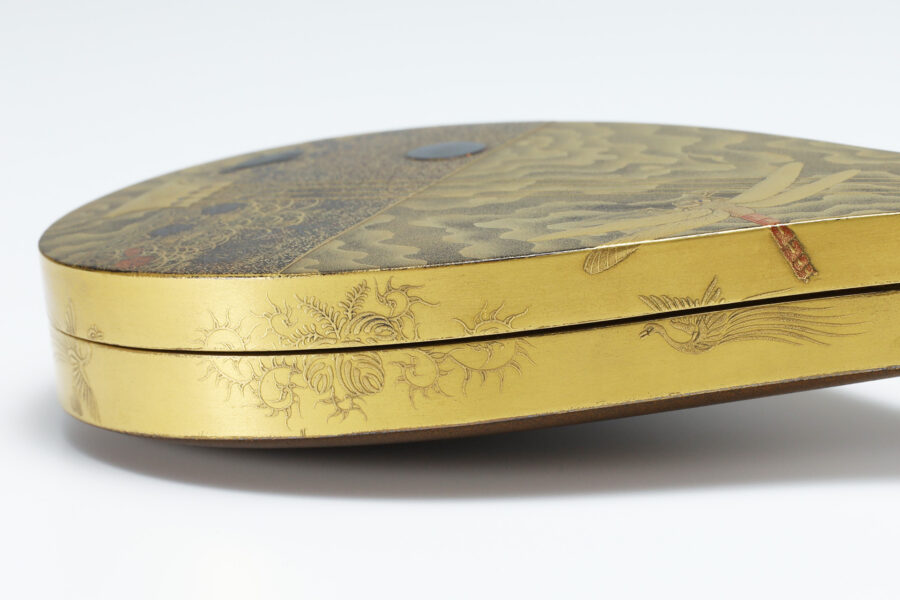 Makie Biwa shaped Incense Box（Meiji Period）-12