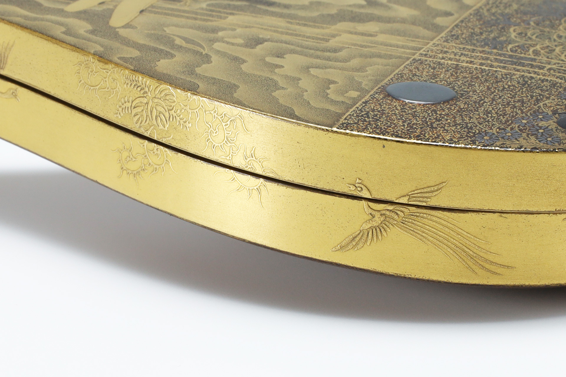 Makie Biwa shaped Incense Box（Meiji Period）-15