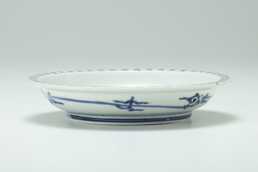 Old-Kakiemon Small Dish with Design of Deer and Autumn leaves（Edo Period）-2