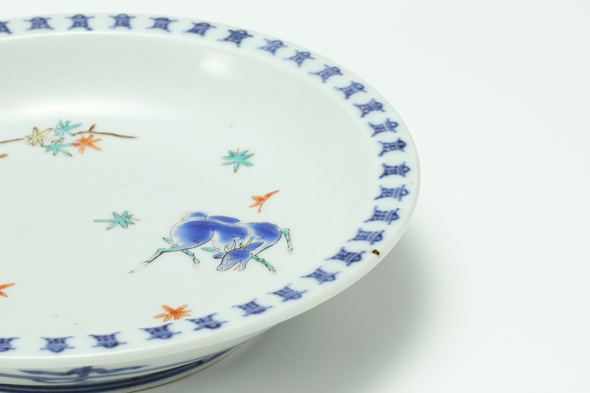 Old-Kakiemon Small Dish with Design of Deer and Autumn leaves（Edo Period）-6