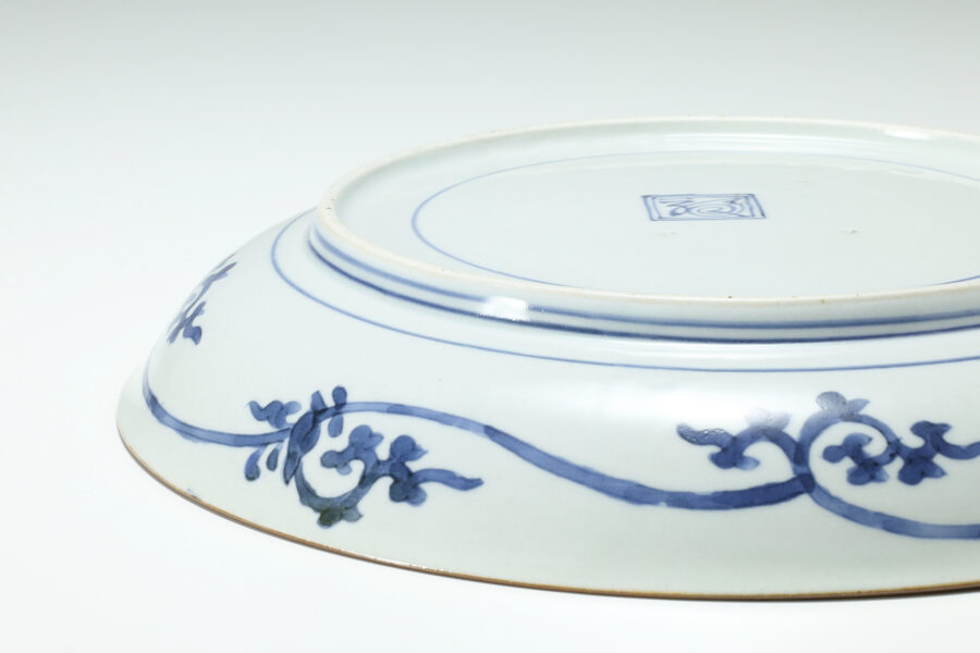 Old-Kakiemon Dish with Design of Peony and Phoenix（Edo Period）-10