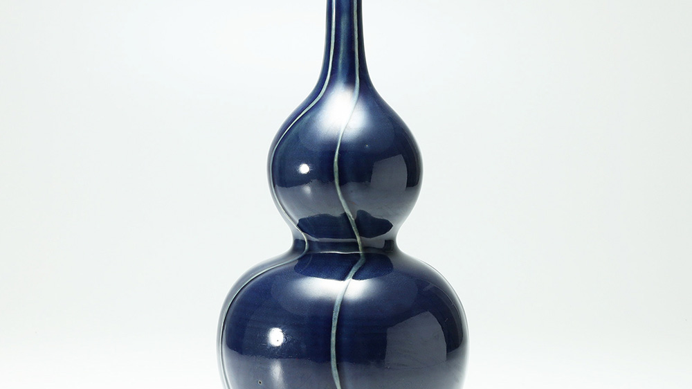 Old-Kutani Cobalt Blue glaze Gourd shaped Bottle（Edo Period）-1