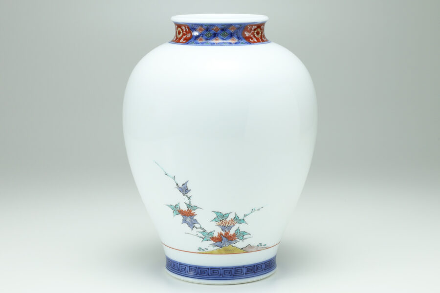 Vase with Design of Willow and Bird（14th Kakiemon Sakaida Kiln）-2