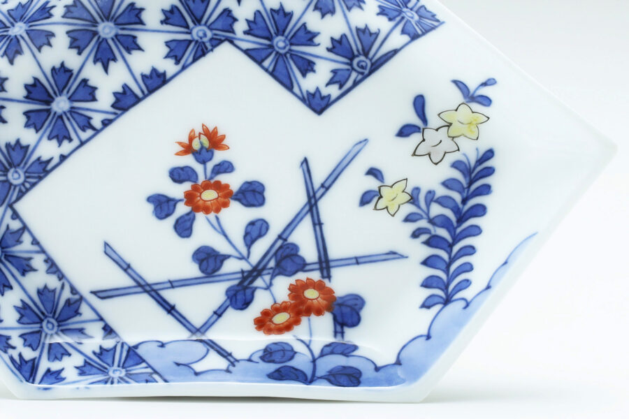 Noshi shaped Dish with Design of Chrysanthemum（10 Pieces / 13th Kakiemon Sakaida Kiln）-3