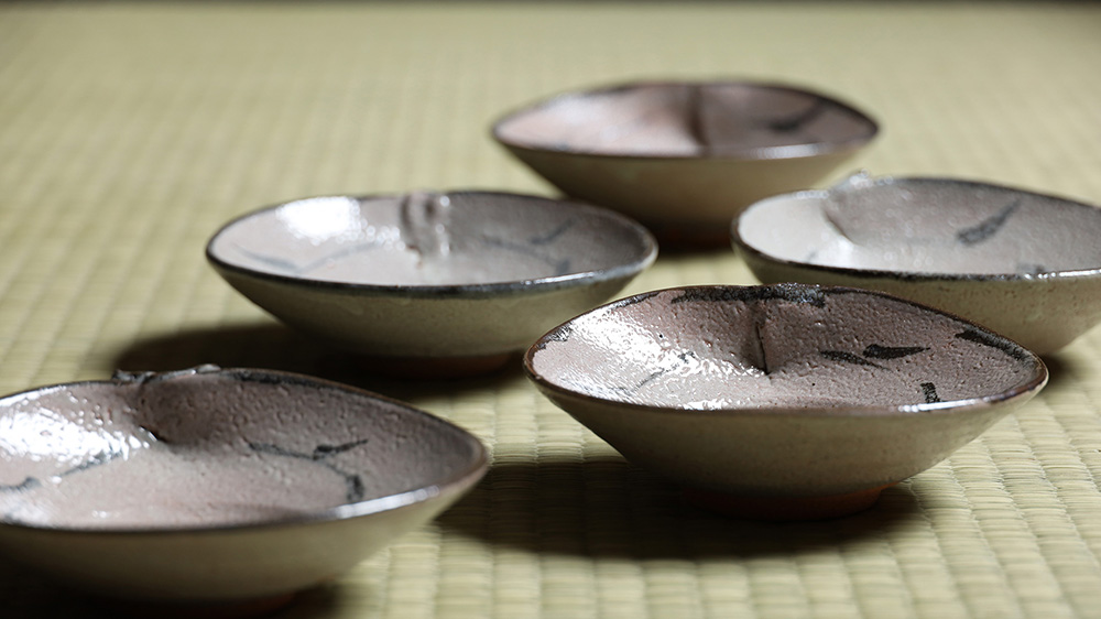 Karatsu Shell Shaped Dish（5 Pieces / Rosanjin Kitaoji）-1