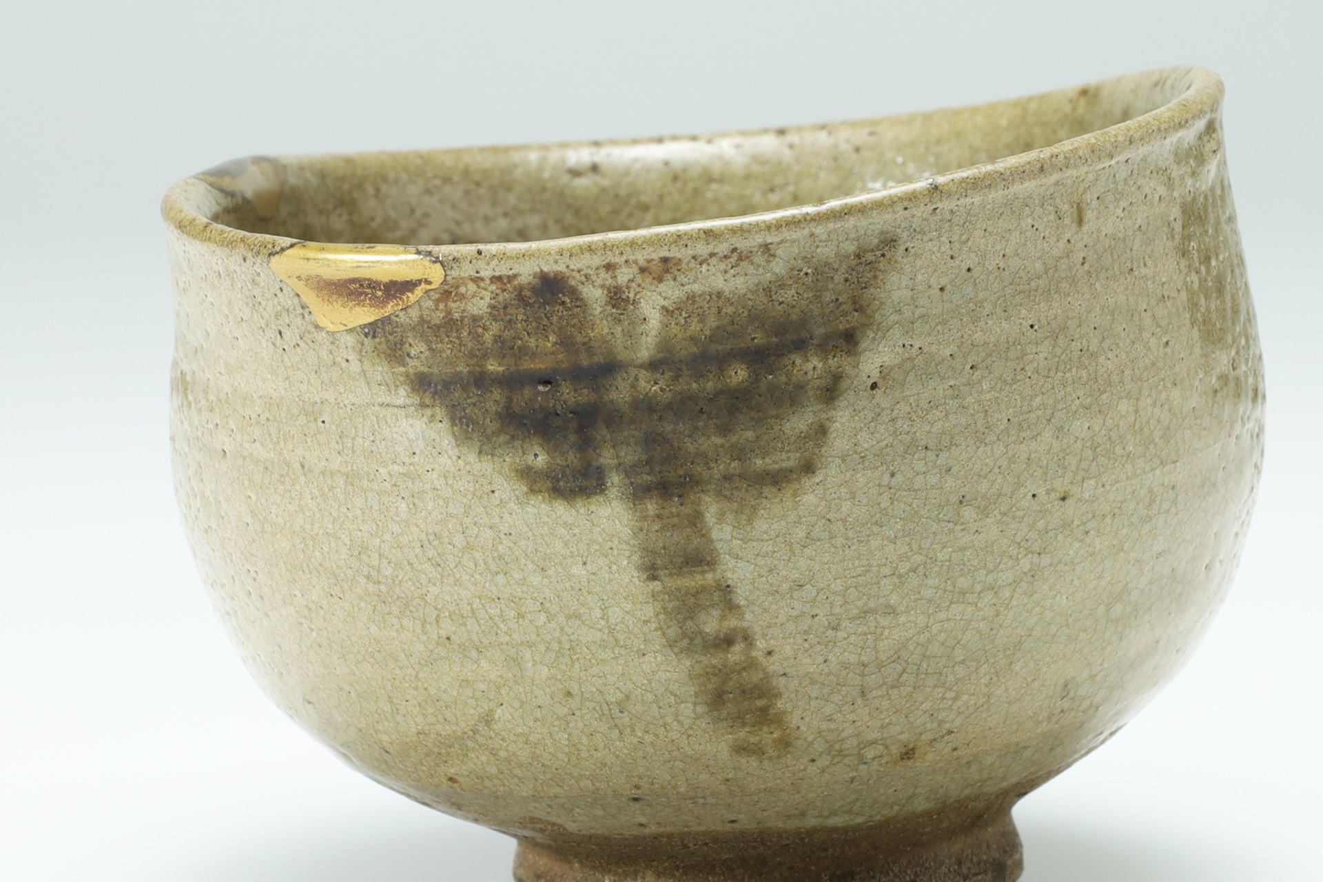 E-Garatsu Tea Bowl with Design of Grass（Momoyama-Edo Period）-4