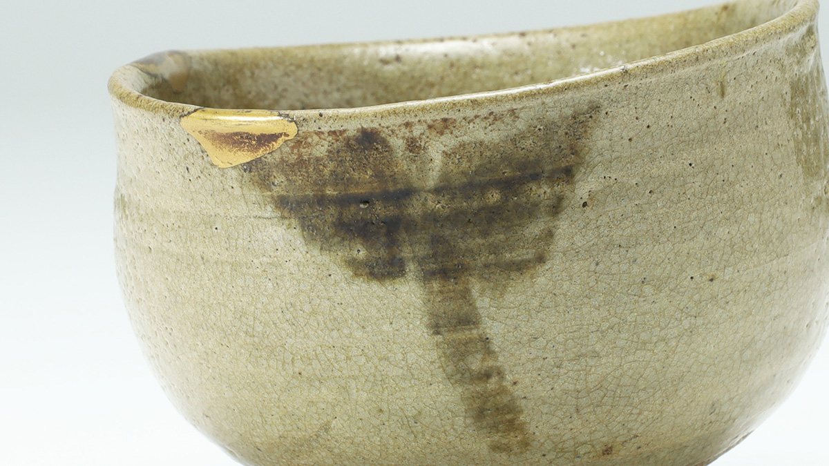 E-Garatsu Tea Bowl with Design of Grass（Momoyama-Edo Period）-2