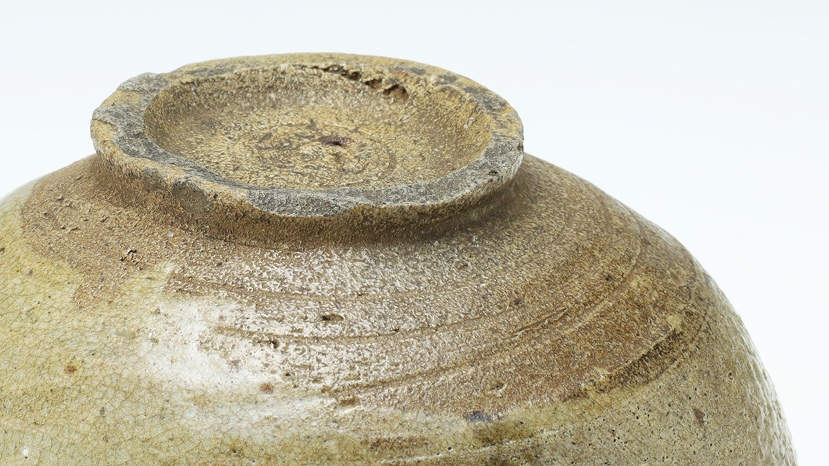 E-Garatsu Tea Bowl with Design of Grass（Momoyama-Edo Period）-4