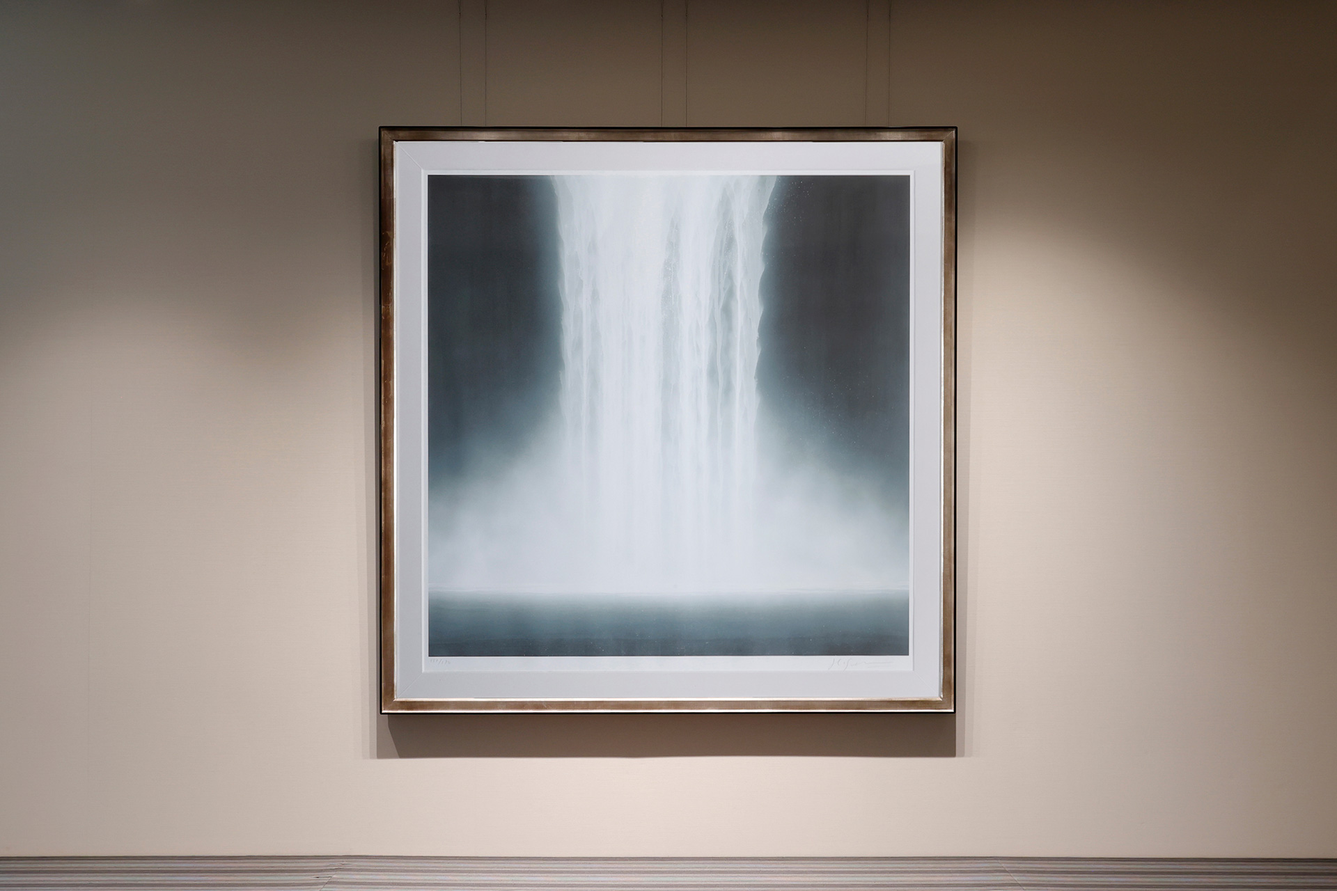 Waterfall（Hiroshi Senju）-1
