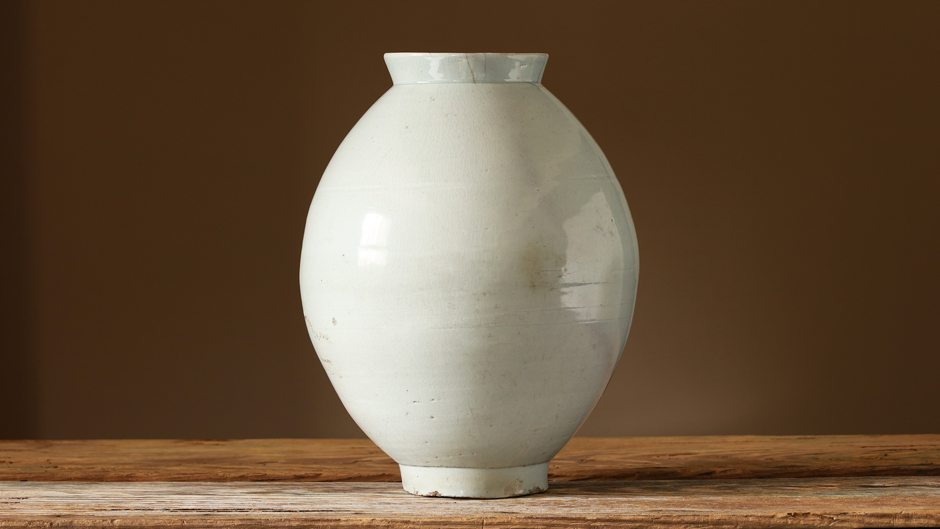 White Porcelain Lantern shaped Jar（Joseon Dynasty）-y1