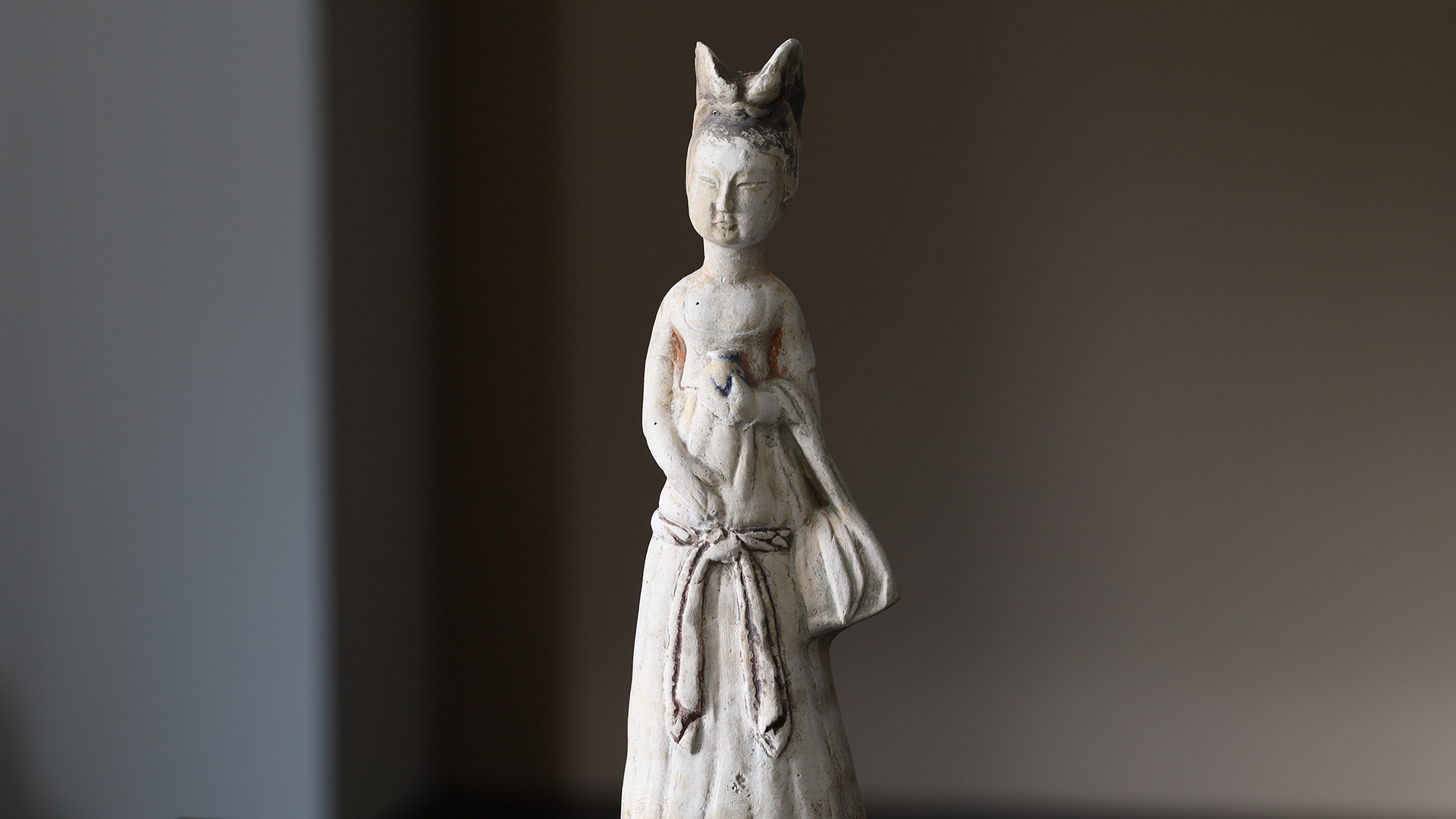 Painted pottery Woman（Tang Dynasty）-y1
