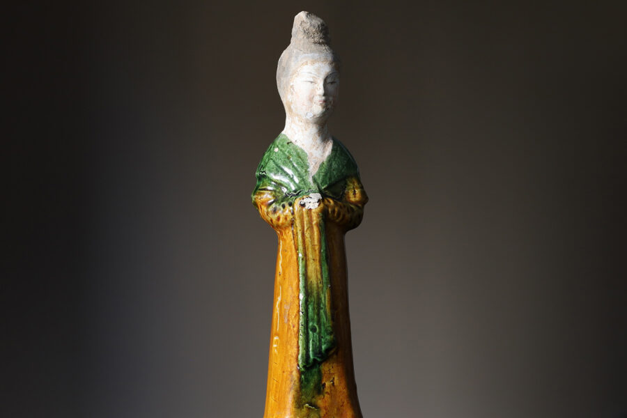 Tang-Sancai Woman（Tang Dynasty）