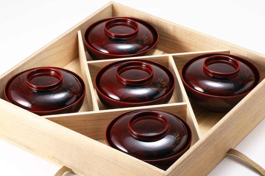 Wajima lacquer Bowl with Design of Chrysanthemum and Paulownia（5 Pieces / Junichi Hakose）-12