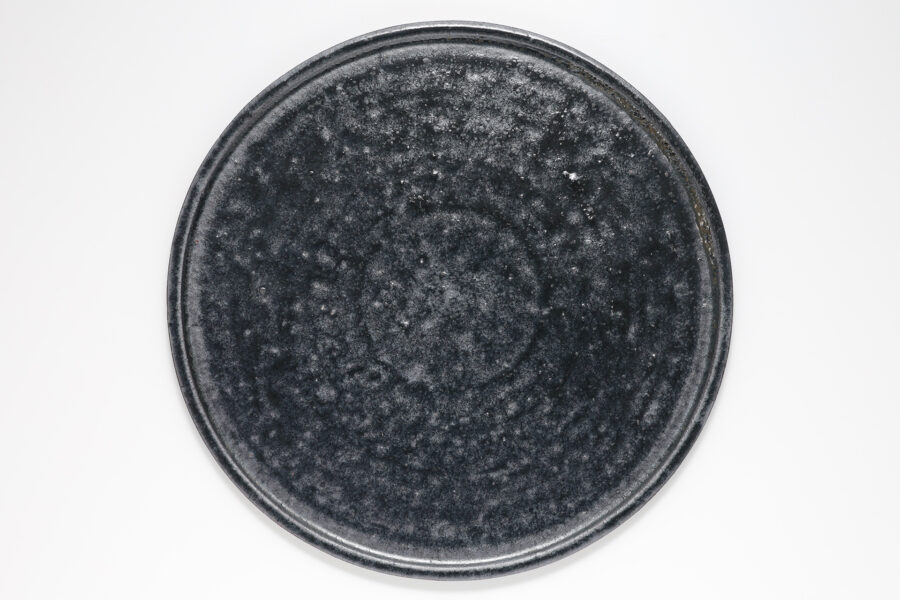 Karatsu Iron glaze Flat Dish（About 26.0cm / Naoto Yano）