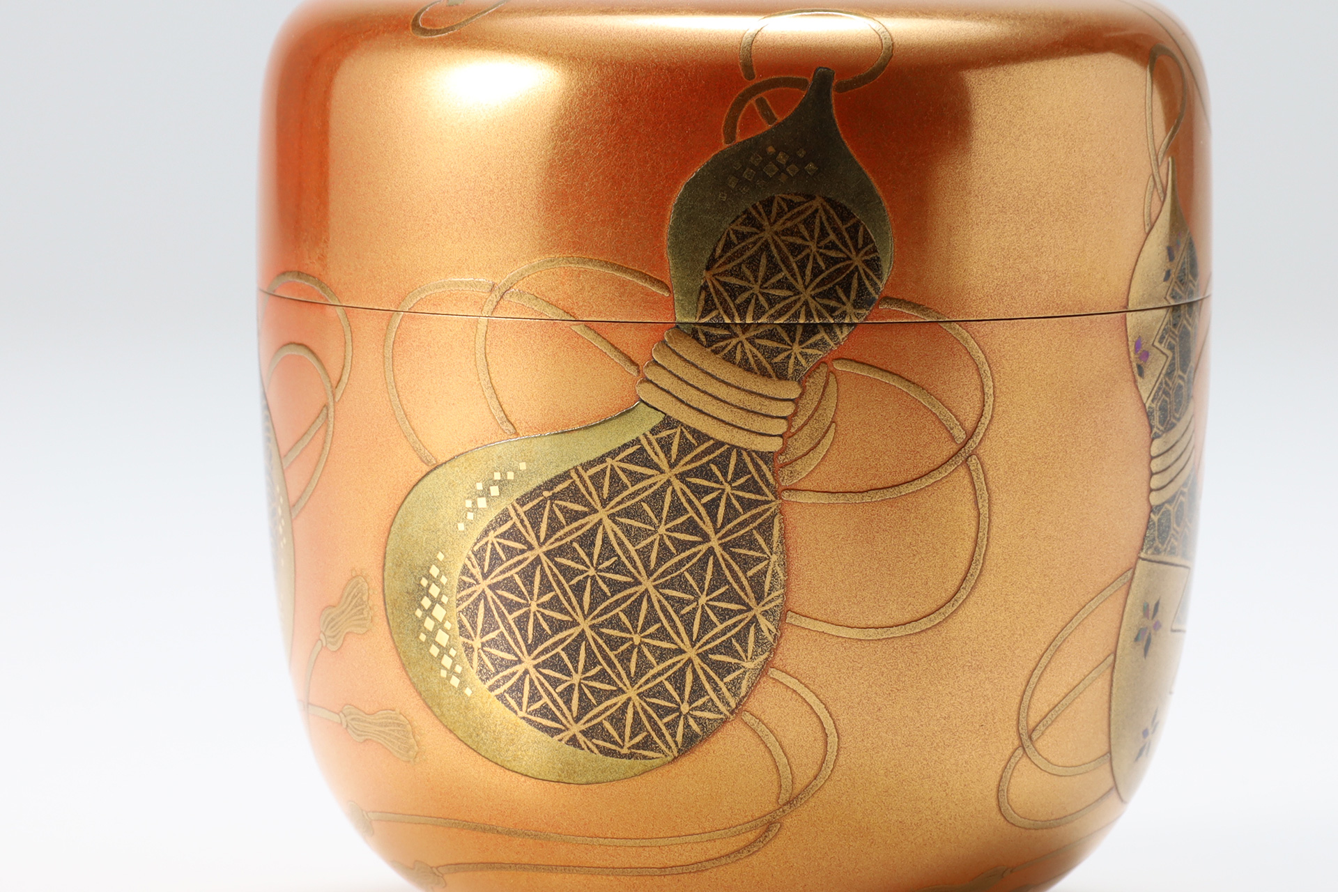 Makie Tea Caddy with Design of Six Gourd（2th Masaharu Arai）-3