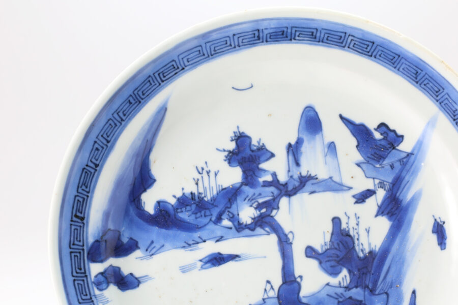 Kosometsuke Dish with Design of Landscape（Ming Dynasty）-3