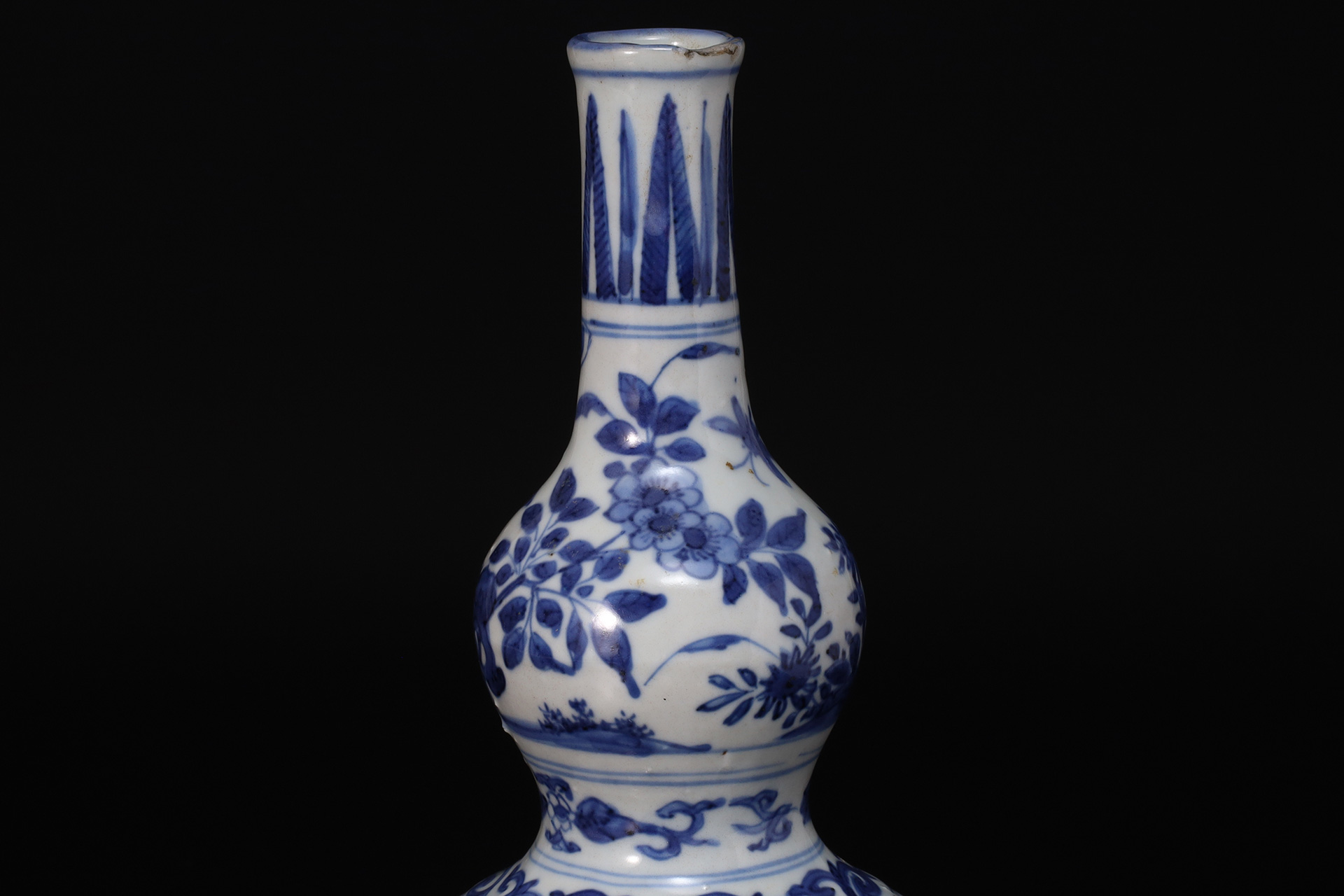 古染付花鳥文瓢形徳利（明時代）-3