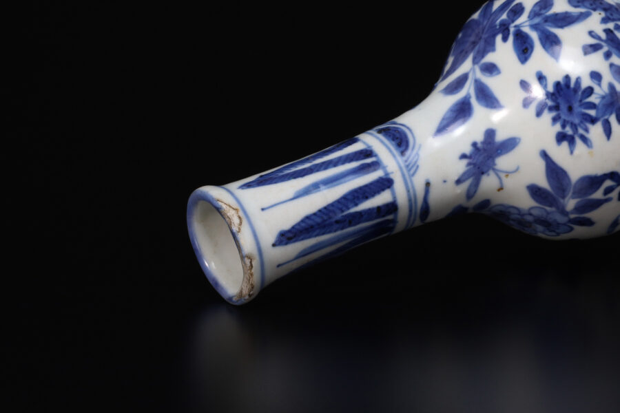 古染付花鳥文瓢形徳利（明時代）-8