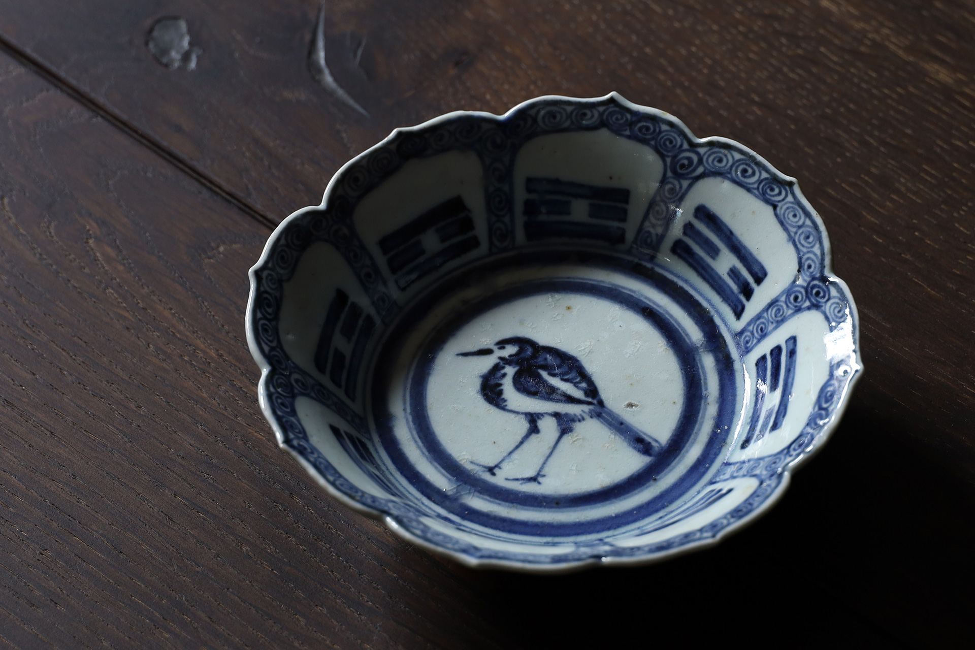 初期伊万里染付鳥文輪花小鉢（江戸時代）-y1
