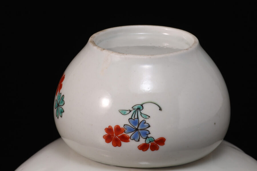 柿右衛門色絵梅菊文瓜壺（江戸時代）-9