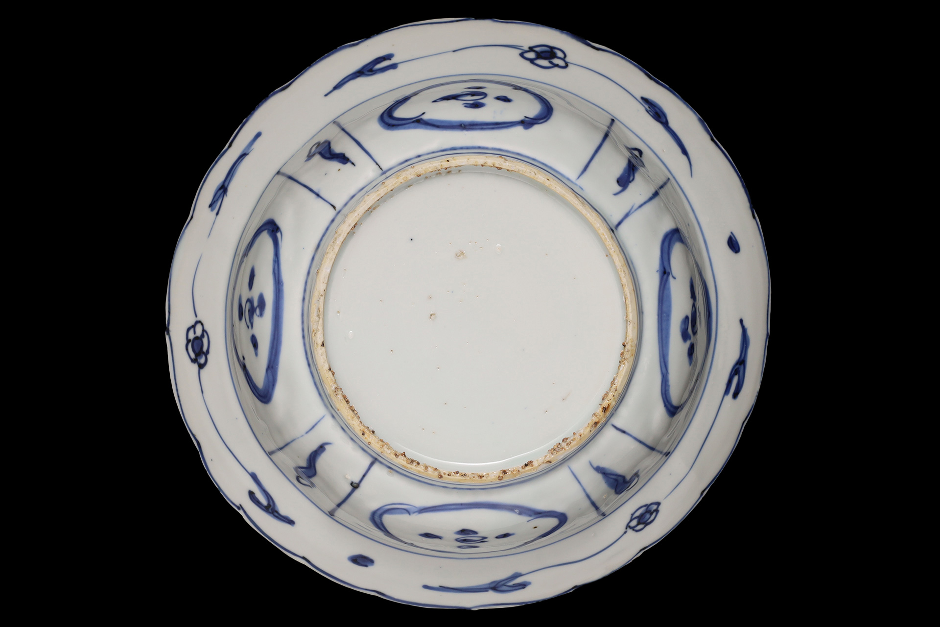 古染付芙蓉手草花文兜鉢（明時代）-7