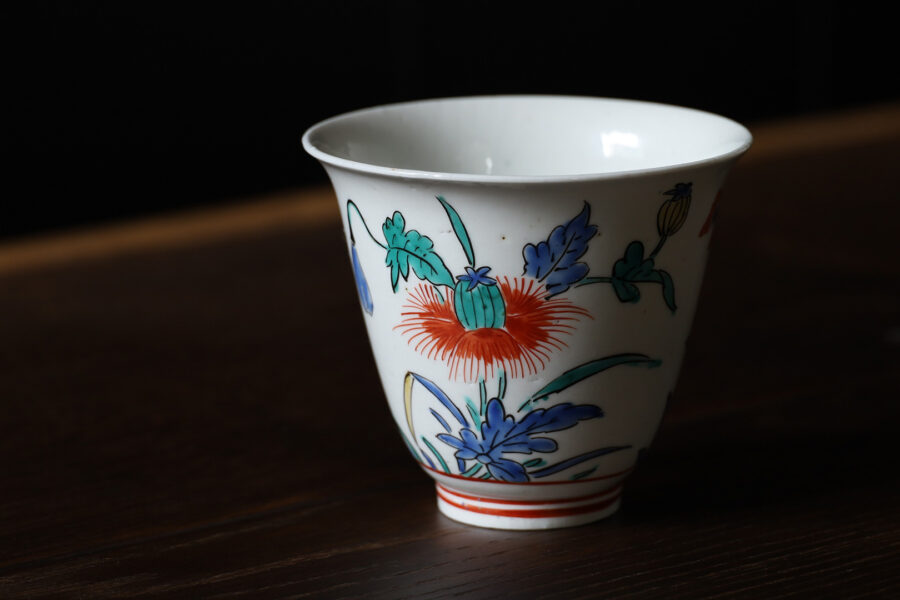 柿右衛門色絵芥子文小碗（江戸時代 / 所載品）