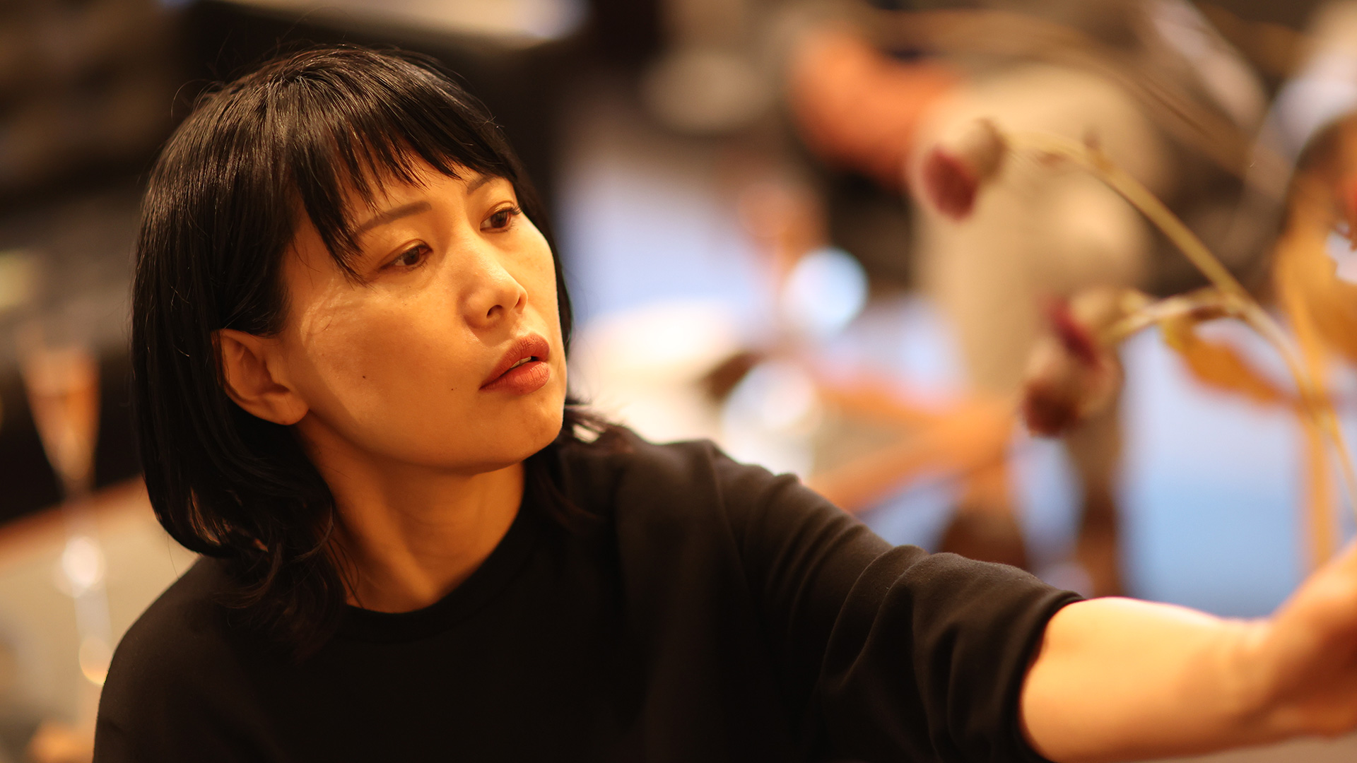 With the Chosen Karatsu Flower Vase by Shiho Yokokawa-2