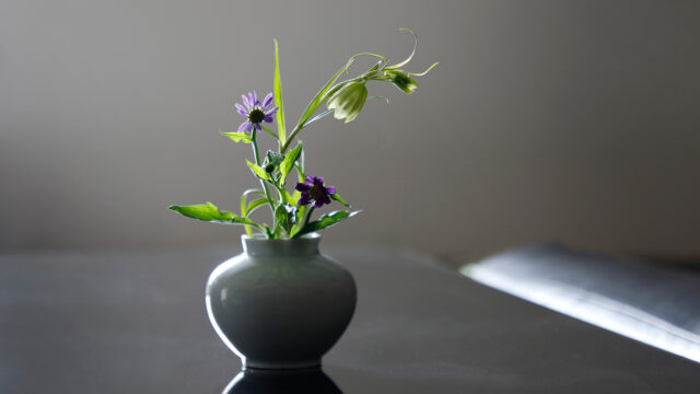 李朝白磁小壺に