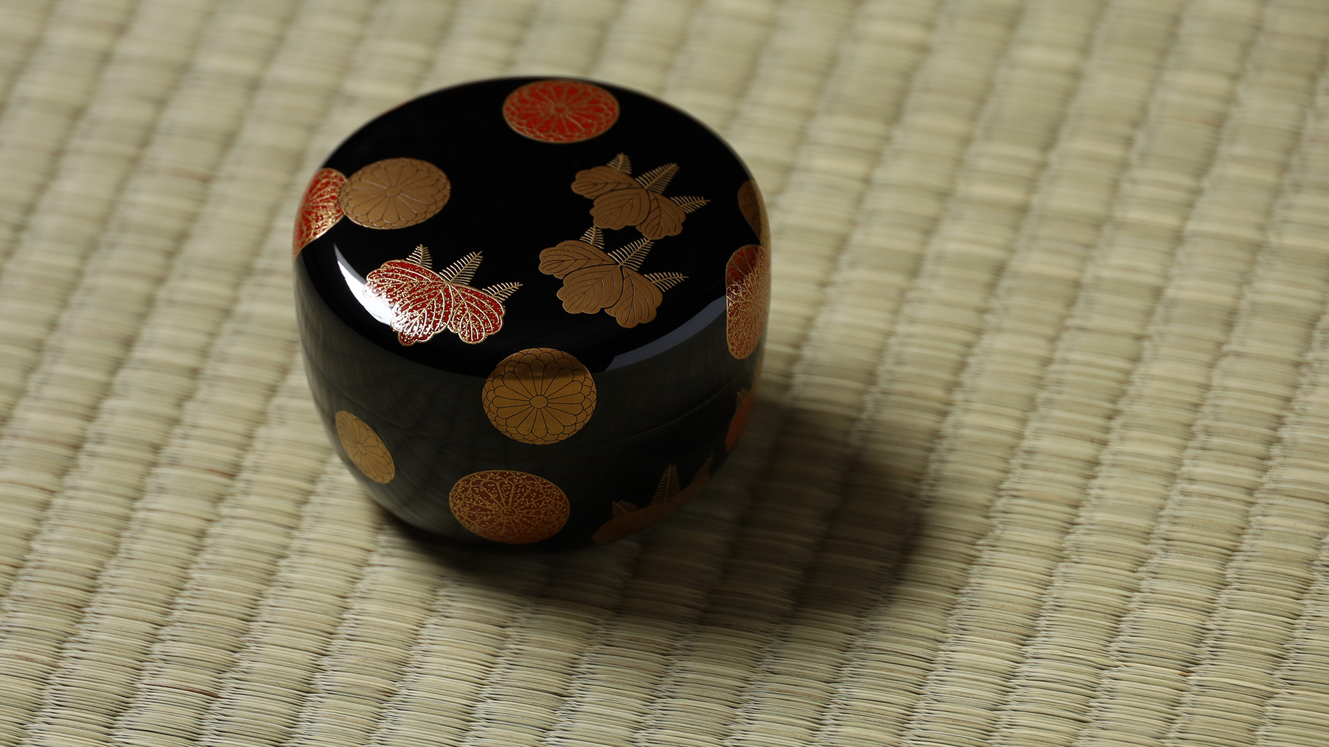 高台寺蒔絵平棗（5代 川端近左 / 鵬雲斎宗室 書付）-y1