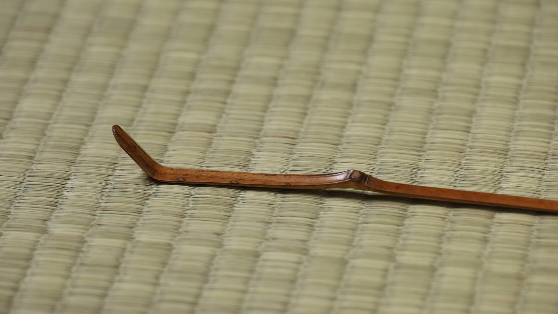 竹茶杓（小堀大嶺 / 銘：千歳）-y1