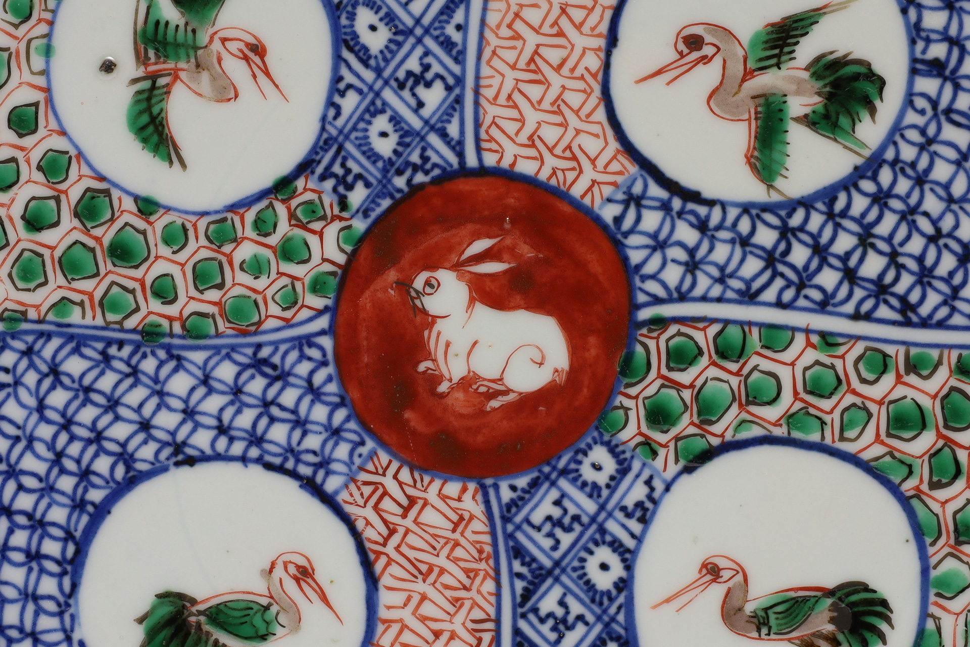 祥瑞色絵兎鳥文輪花皿（明時代）-3