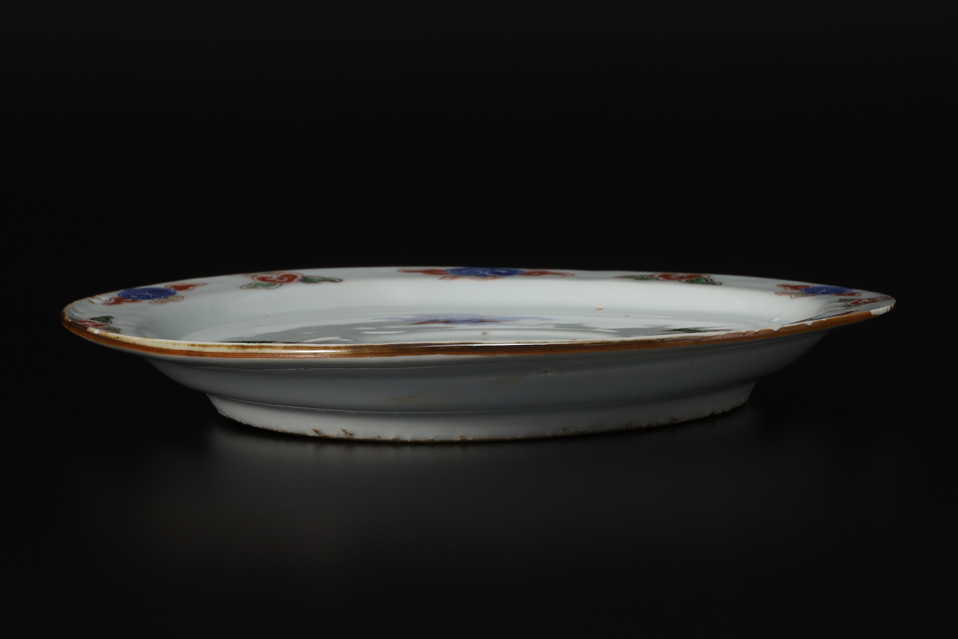 南京赤絵羅漢雲鶴文皿（明 - 清時代）-2