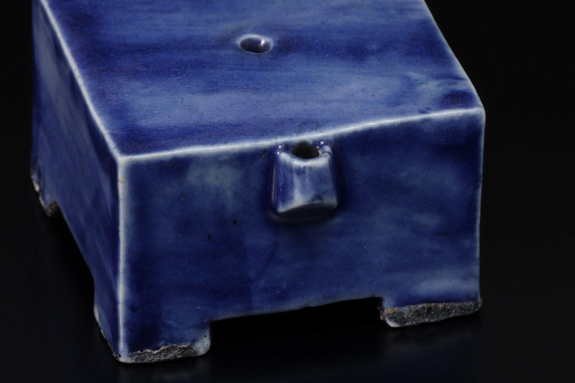 李朝瑠璃釉四方水滴（朝鮮時代）-3