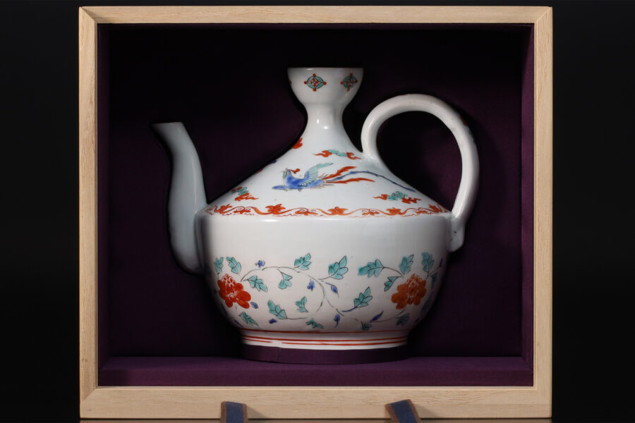 柿右衛門色絵鳳凰唐草文水注(江戸時代)-15