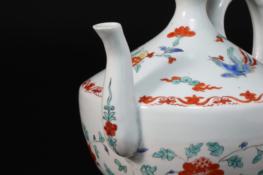 柿右衛門色絵鳳凰唐草文水注(江戸時代)-3