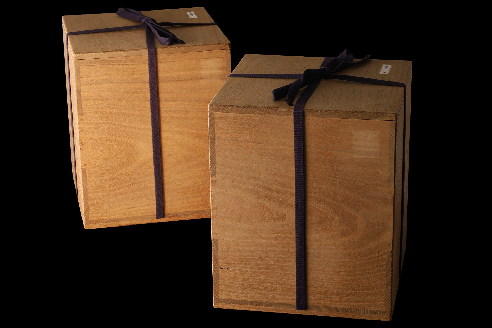 唐白磁万年壷（一対 / 唐時代 / 所載品）-25