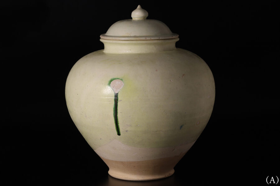 唐白磁万年壷（一対 / 唐時代 / 所載品）-2