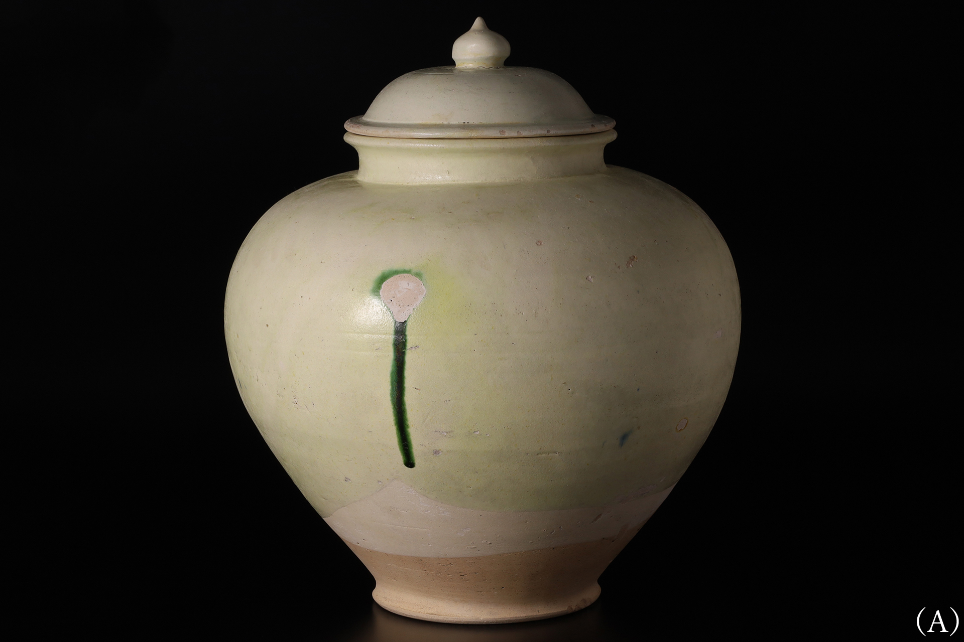 唐白磁万年壷（一対 / 唐時代 / 所載品）-2