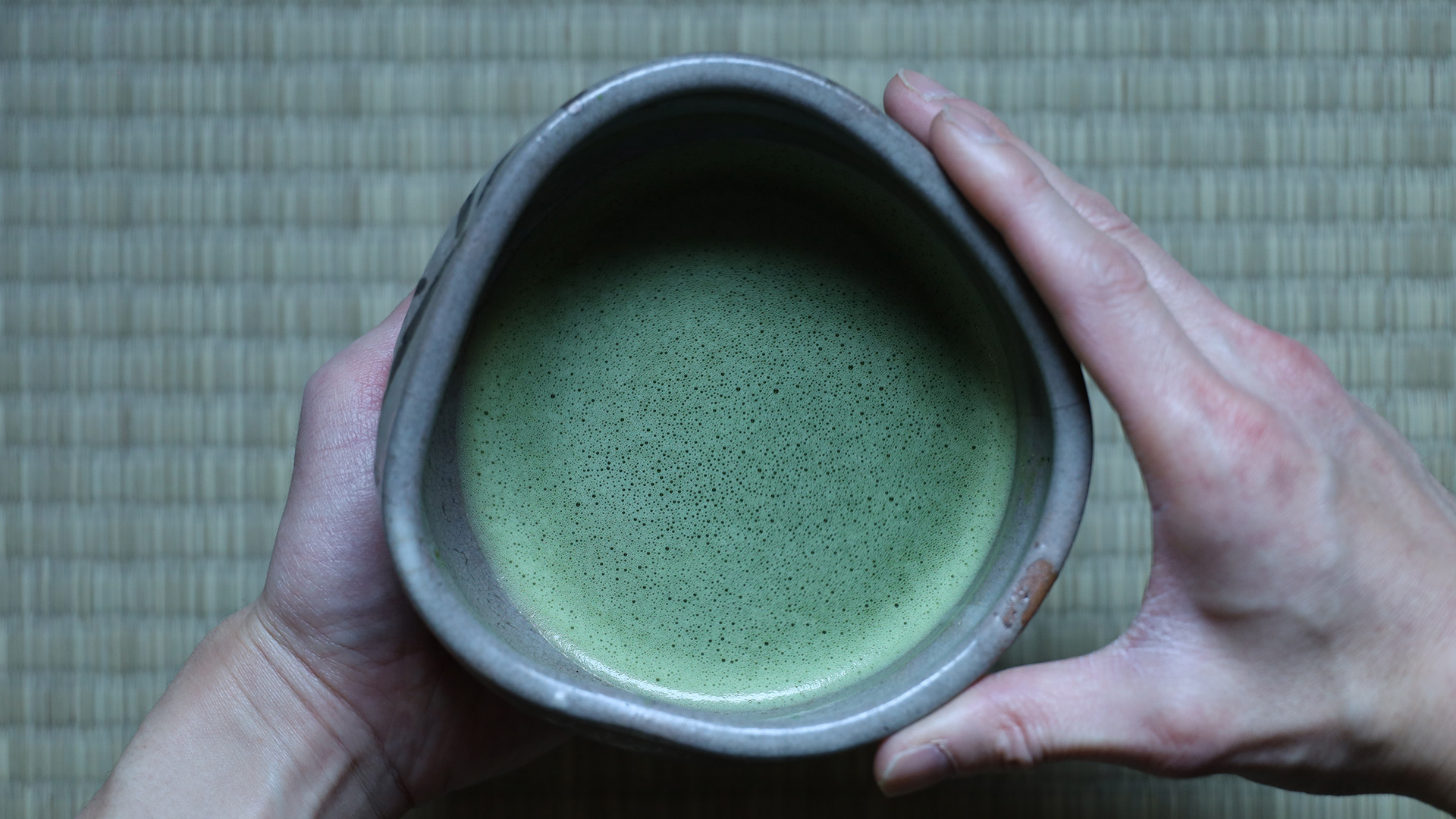 絵唐津草文沓茶碗（桃山 - 江戸時代）-y2
