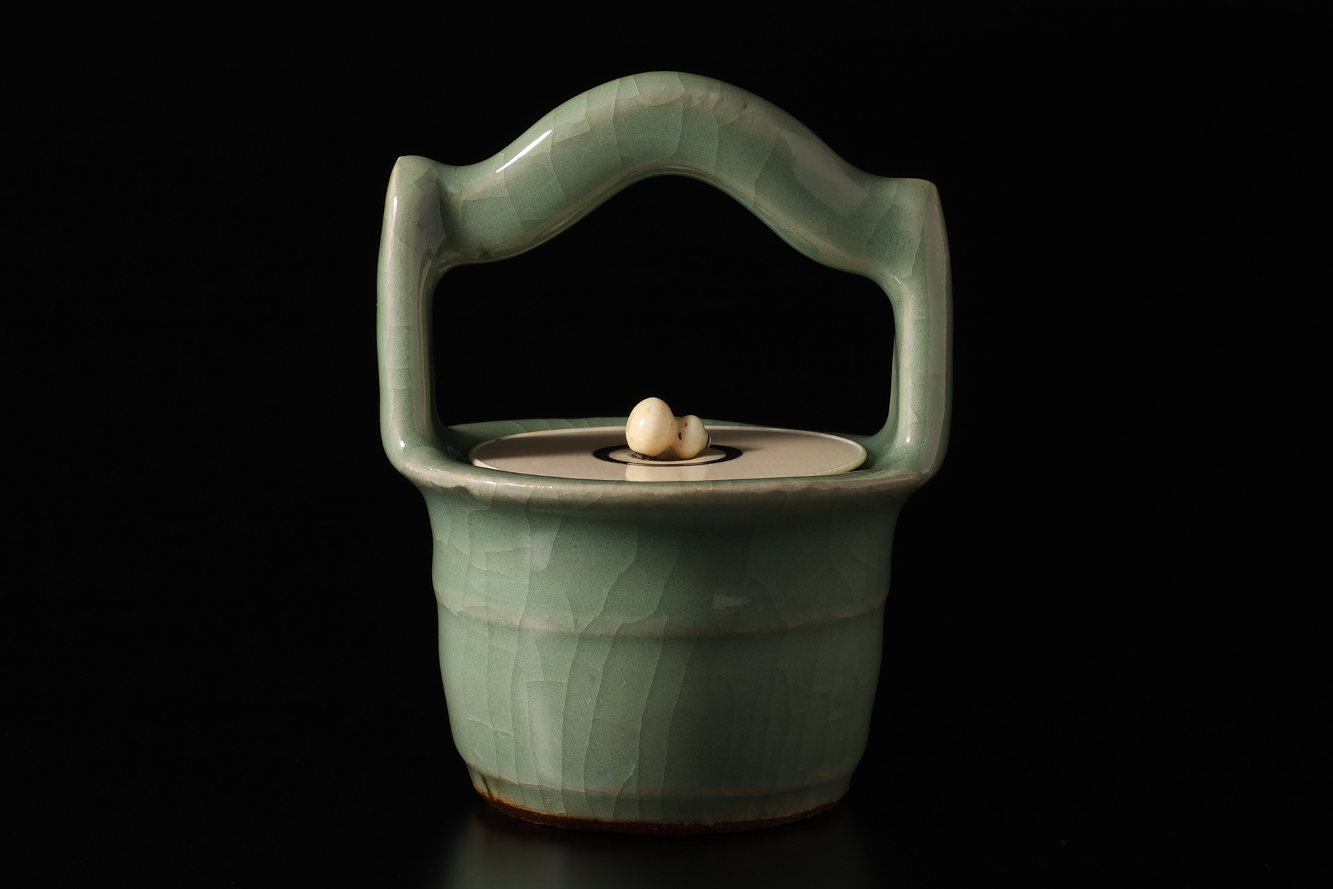 七官青磁手桶茶器（明時代）-1